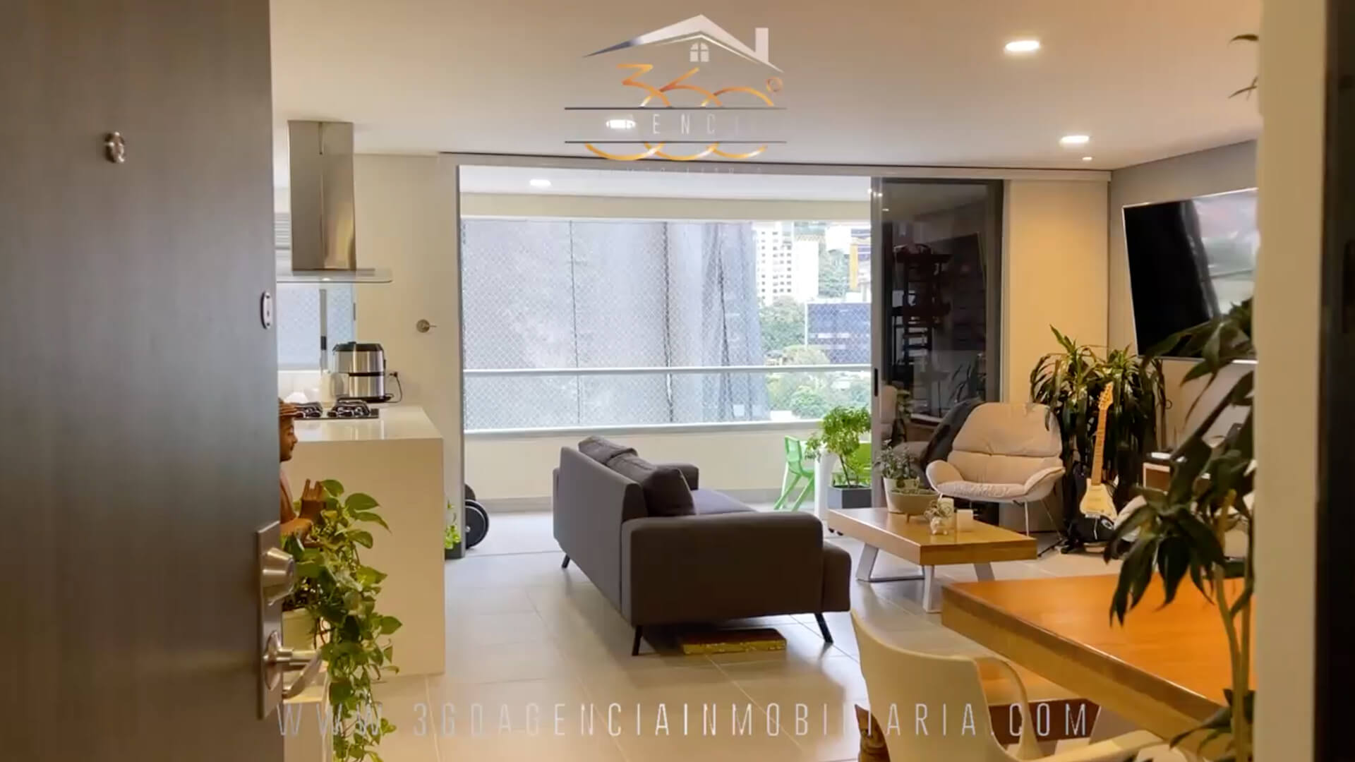 Venta Apartamento Ciudad del Rio Medellin