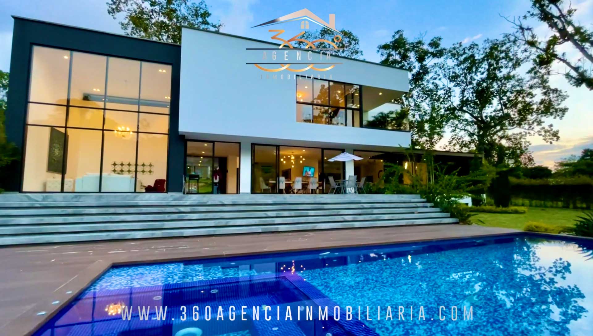 Venta Hermosa Casa Bosques de Ruitoque