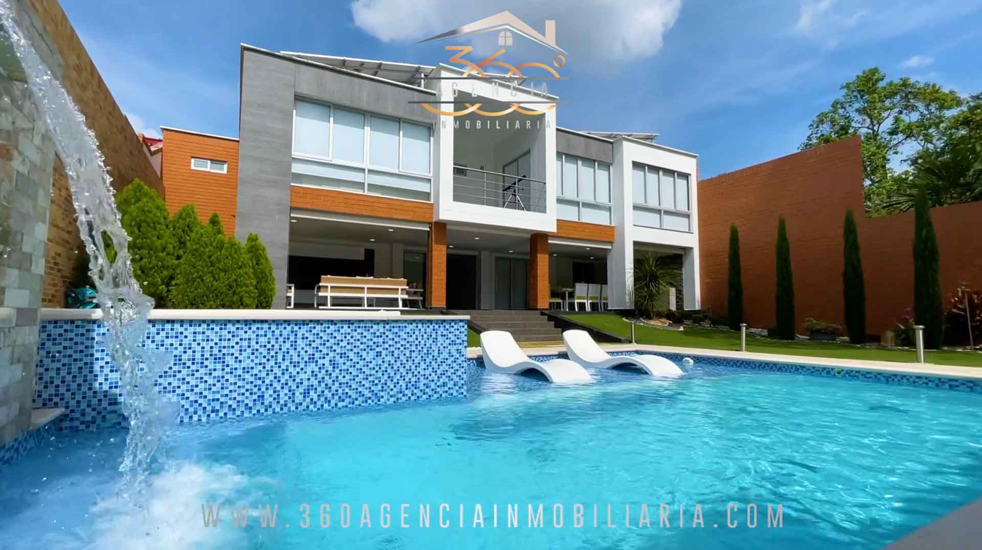 Espectacular Casa Lagos del Cacique Bucaramanga