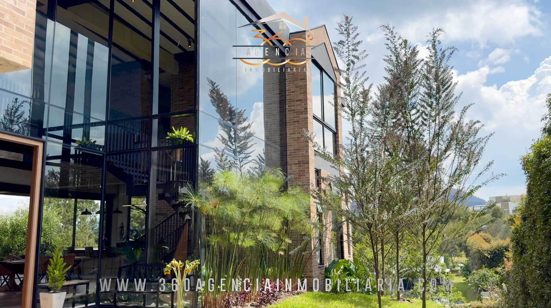 Alto de Palmas Casa en Venta Medellin