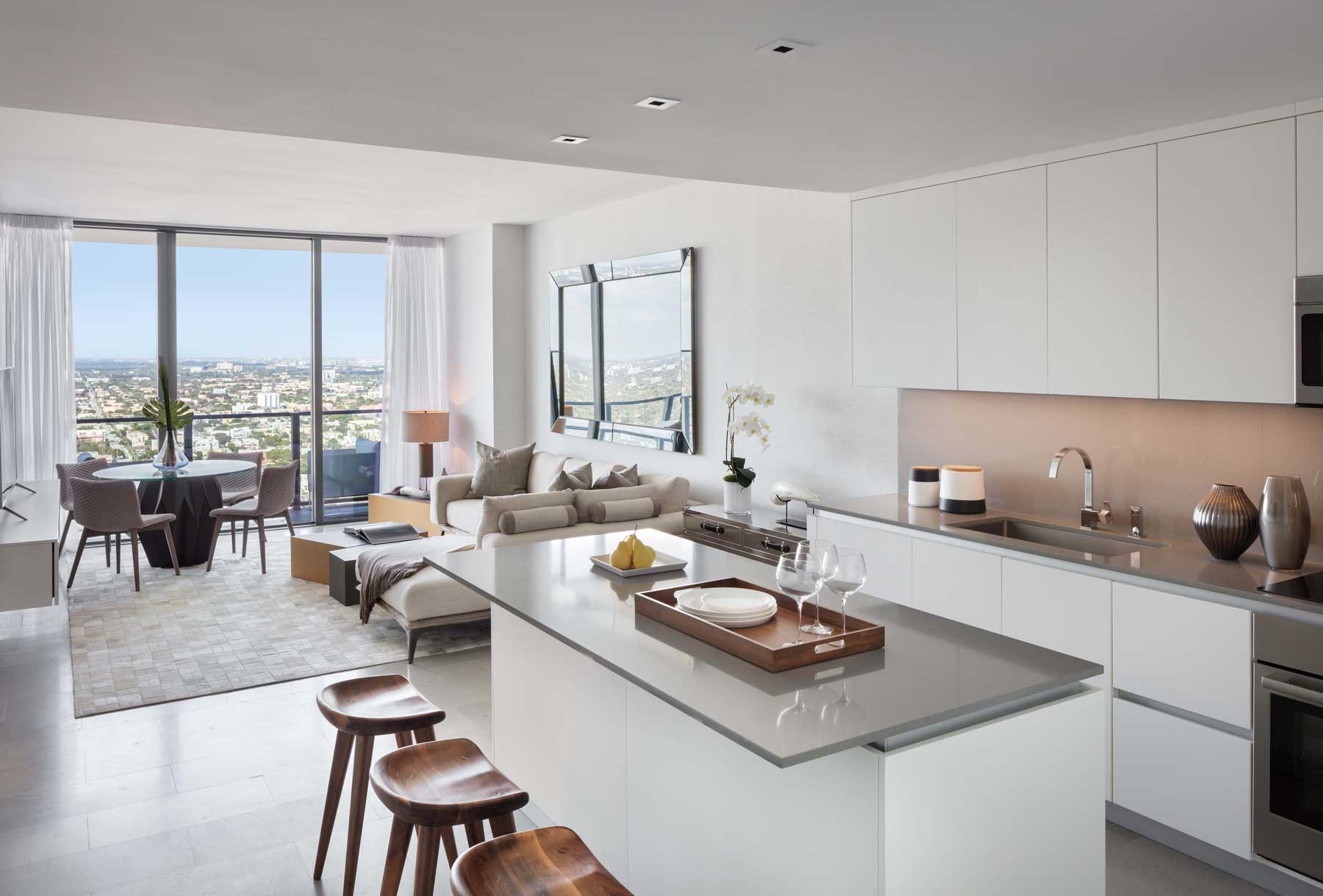 Reach and Rise Brickell