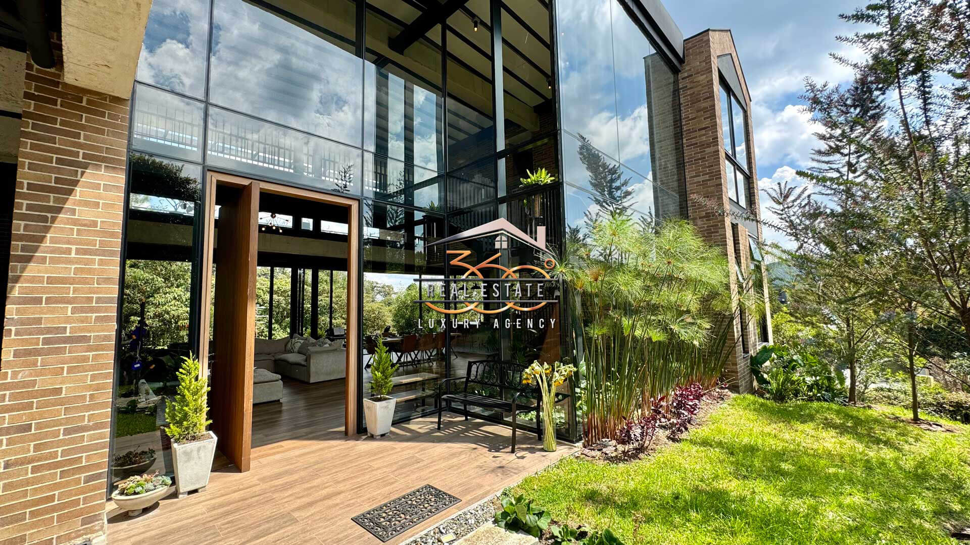 Alto de Palmas Casa en Venta Medellin