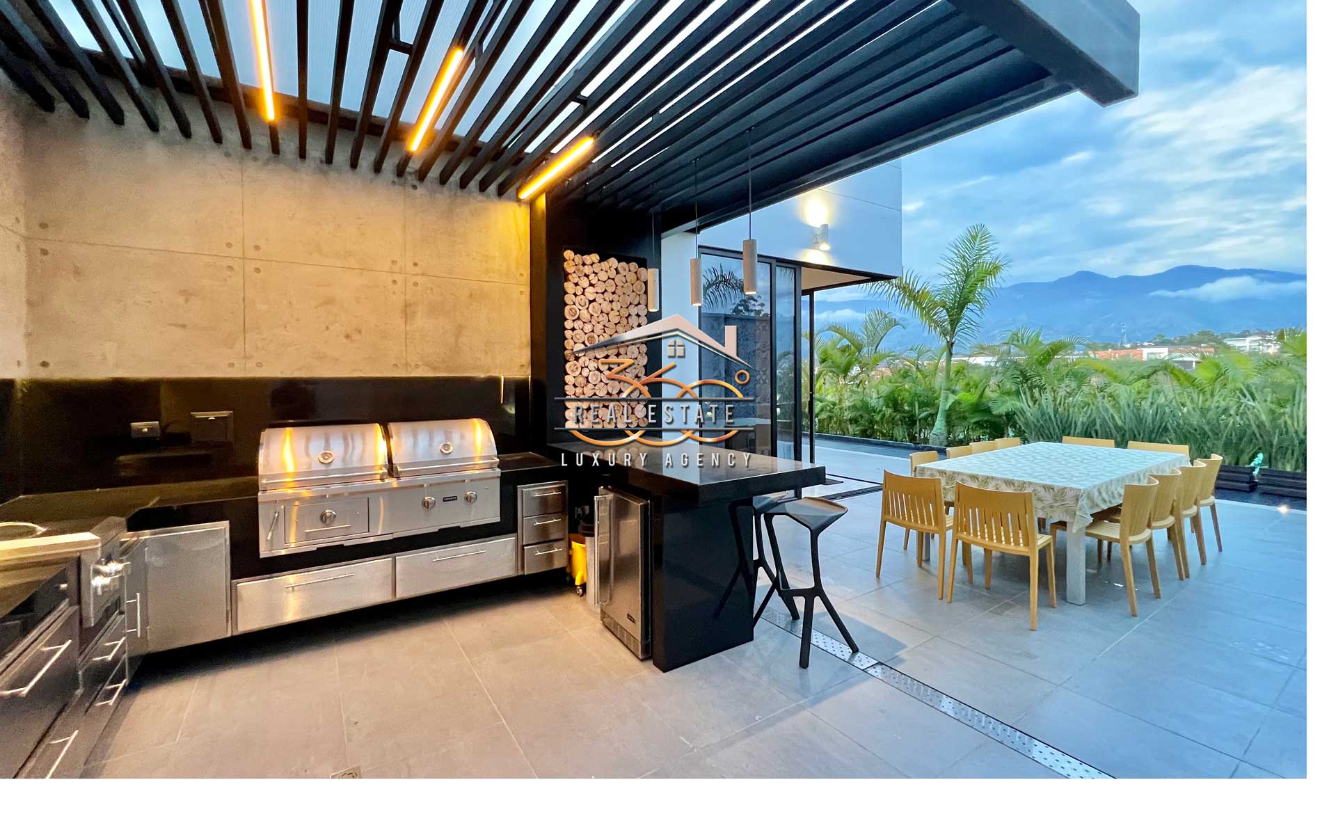 Espectacular Casa en Venta Ruitoque Condominio
