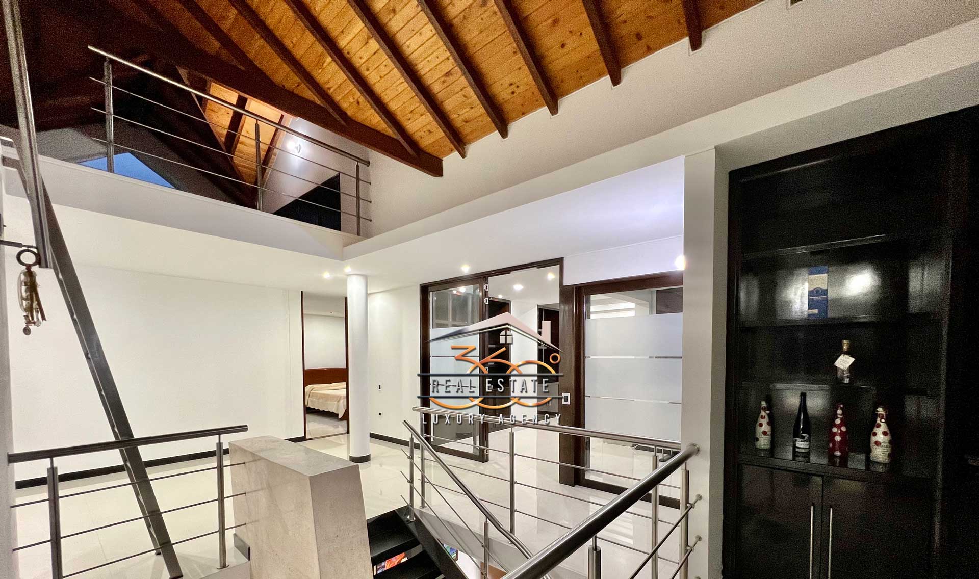 Hermosa Casa en Venta La Cima Ruitoque Condominio