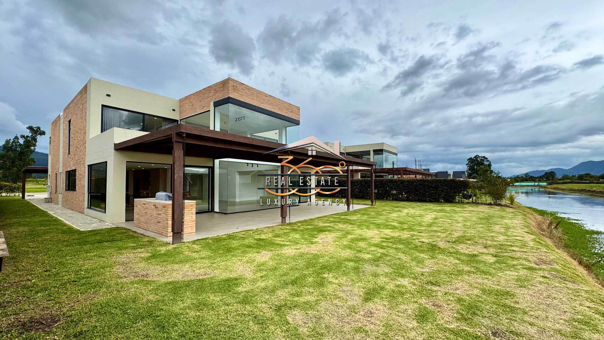 Venta Casa San Jacinto Bogota