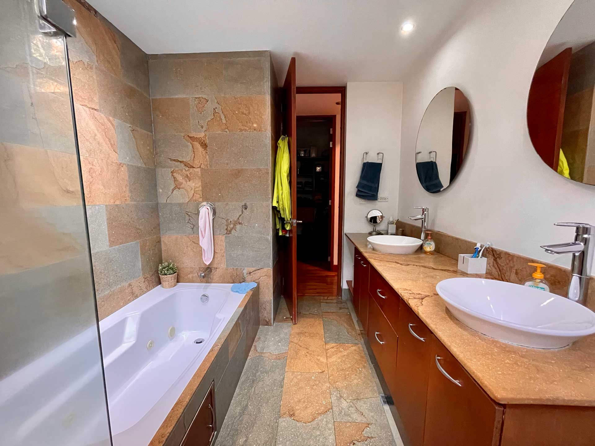 Venta Apartamento Las Lomas El Poblado Medellin