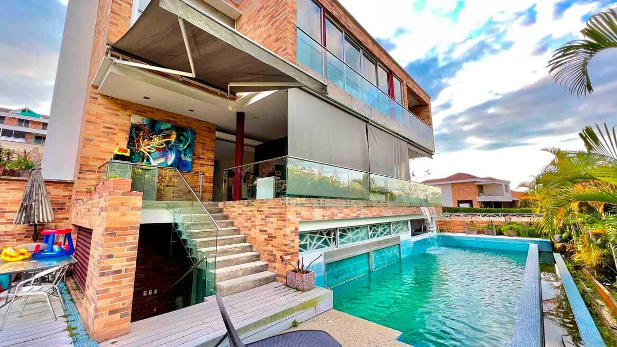 Hermosa Casa en Venta Ruitoque Condominio