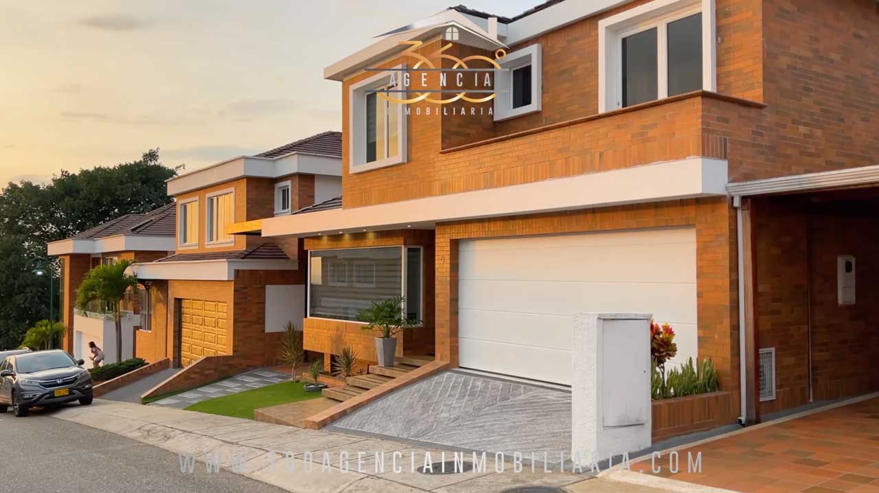 Hermosa Casa en Venta La Cima Ruitoque Condominio