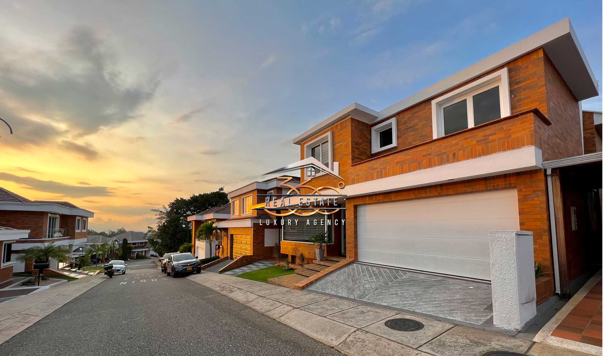 Hermosa Casa en Venta La Cima Ruitoque Condominio