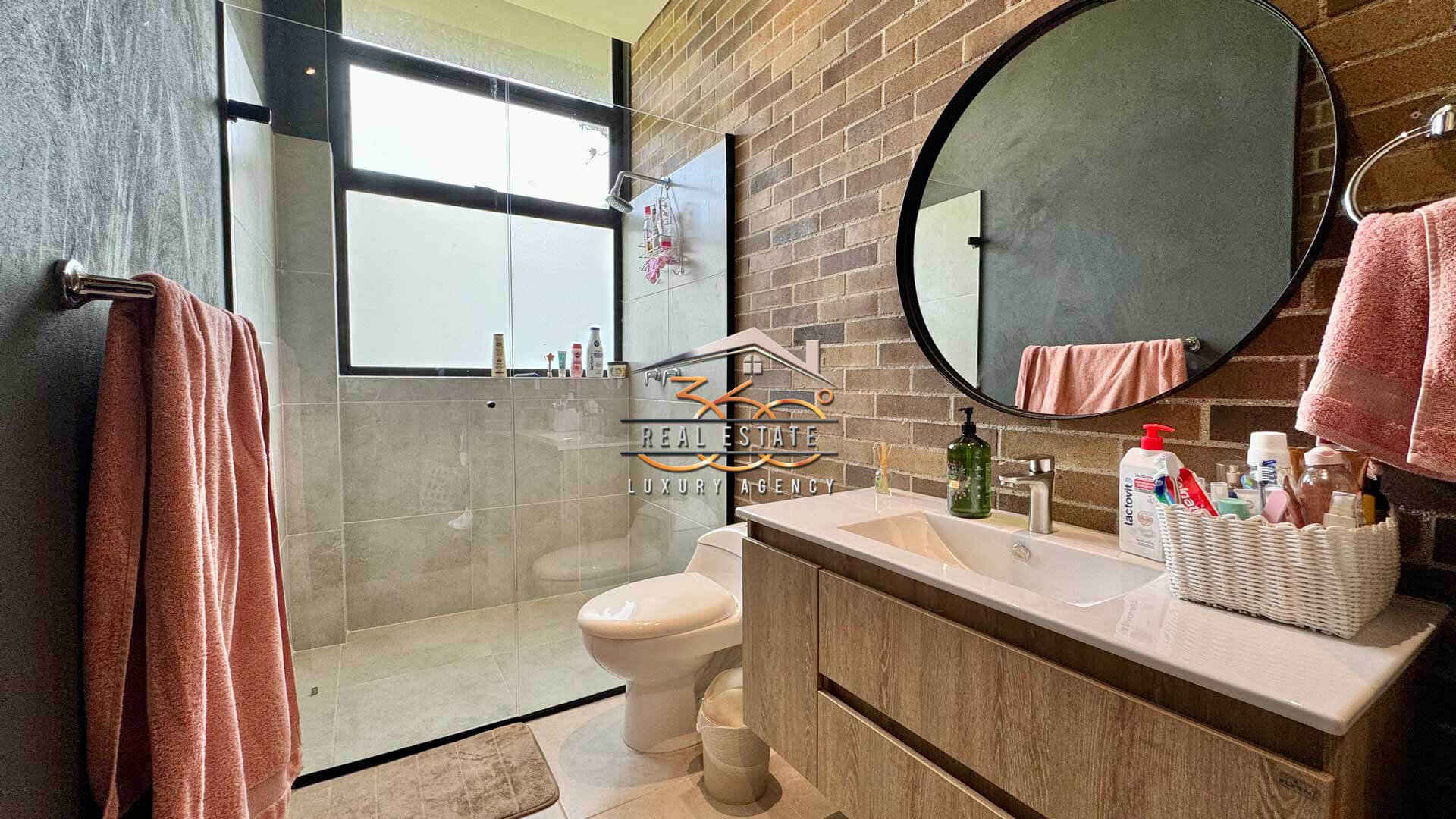 Alto de Palmas Casa en Venta Medellin