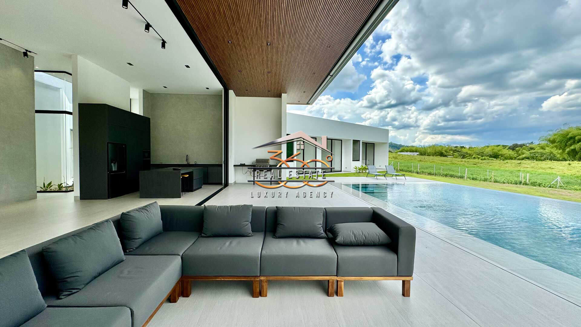Espectacular Casa Malabar Cerritos Pereira