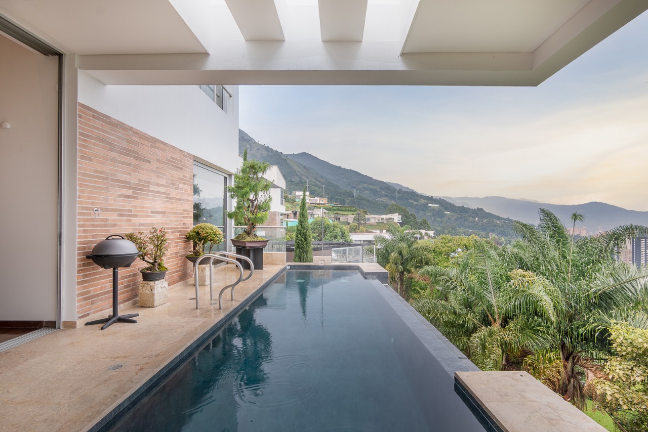 Venta Casa Palmas Medellin