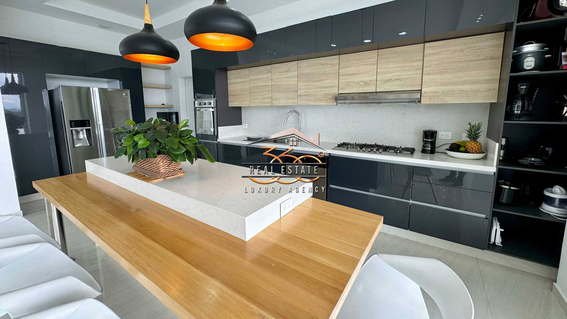 Cerritos Venta Casa Pereira