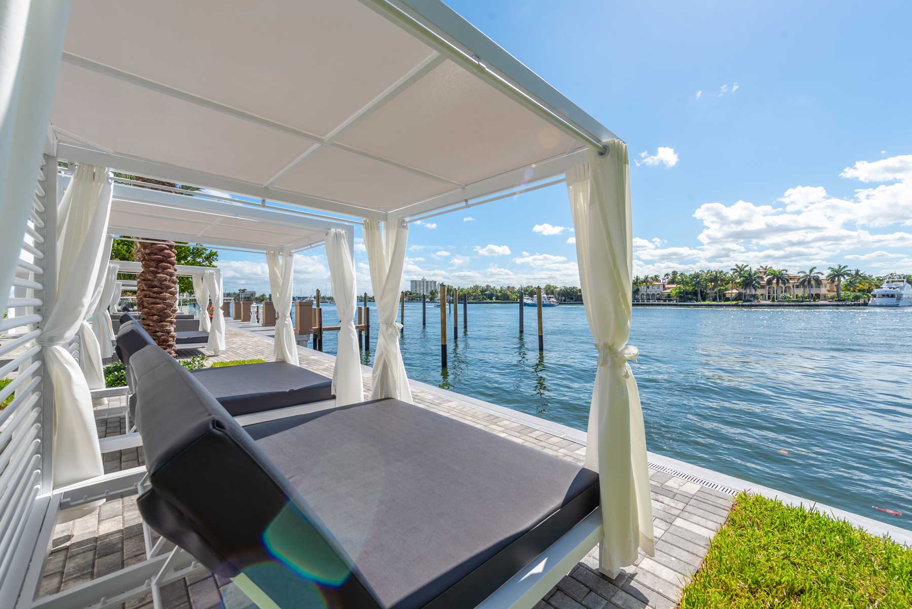 321 at Waters Edge