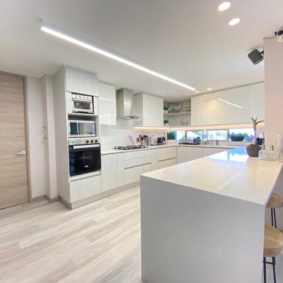 Venta Apartamento Loma de las Brujas Medellin