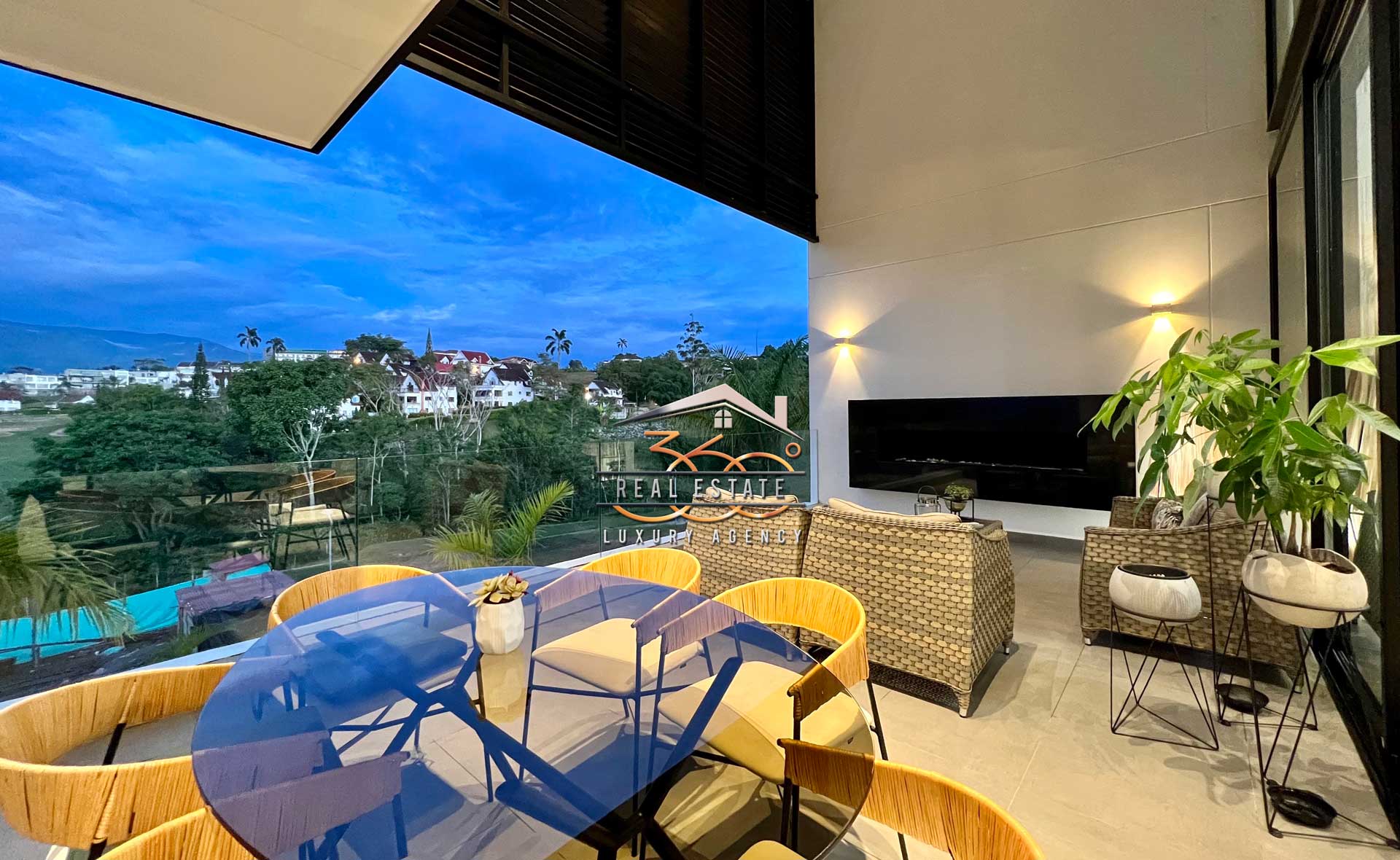Espectacular Casa en Venta Ruitoque Condominio