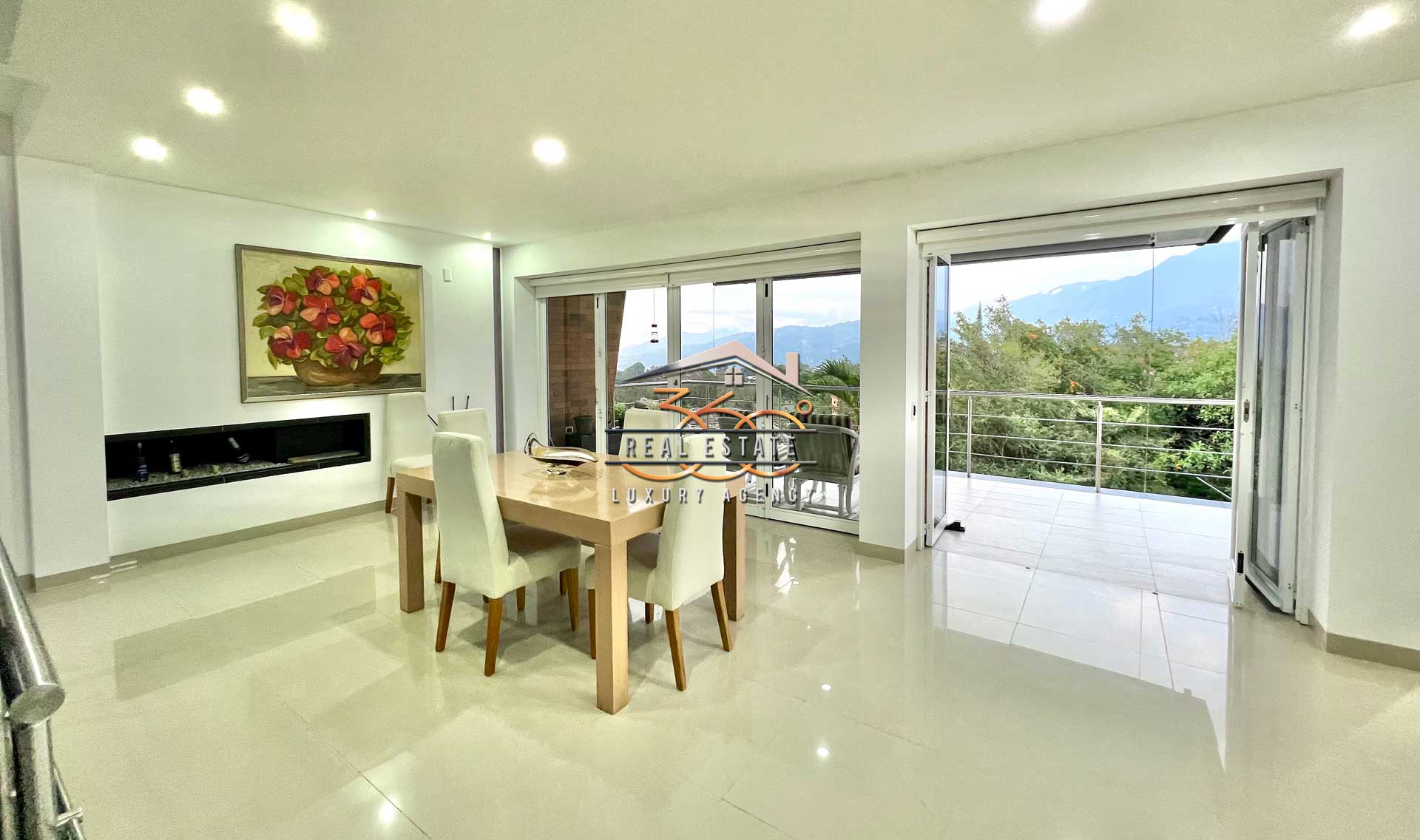 Hermosa Casa en Venta La Cima Ruitoque Condominio