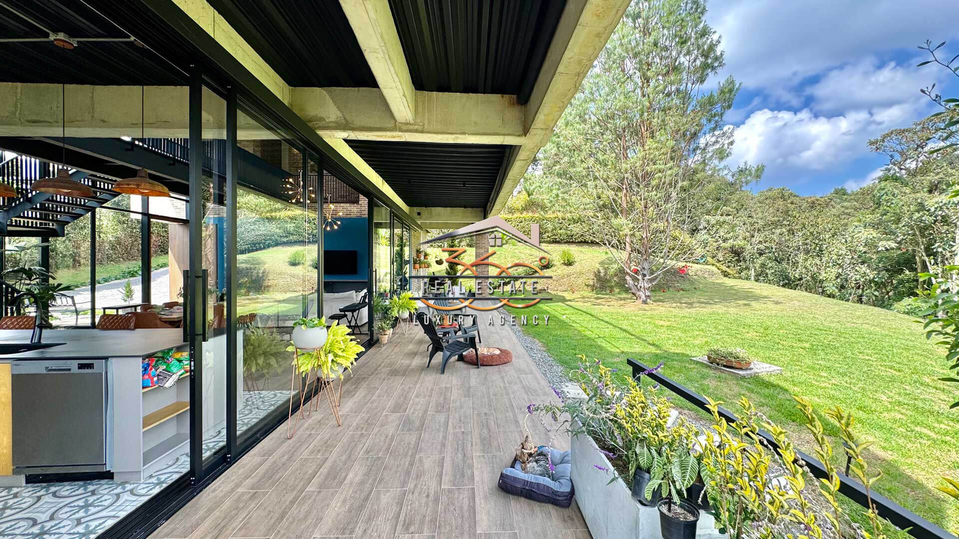 Alto de Palmas Casa en Venta Medellin