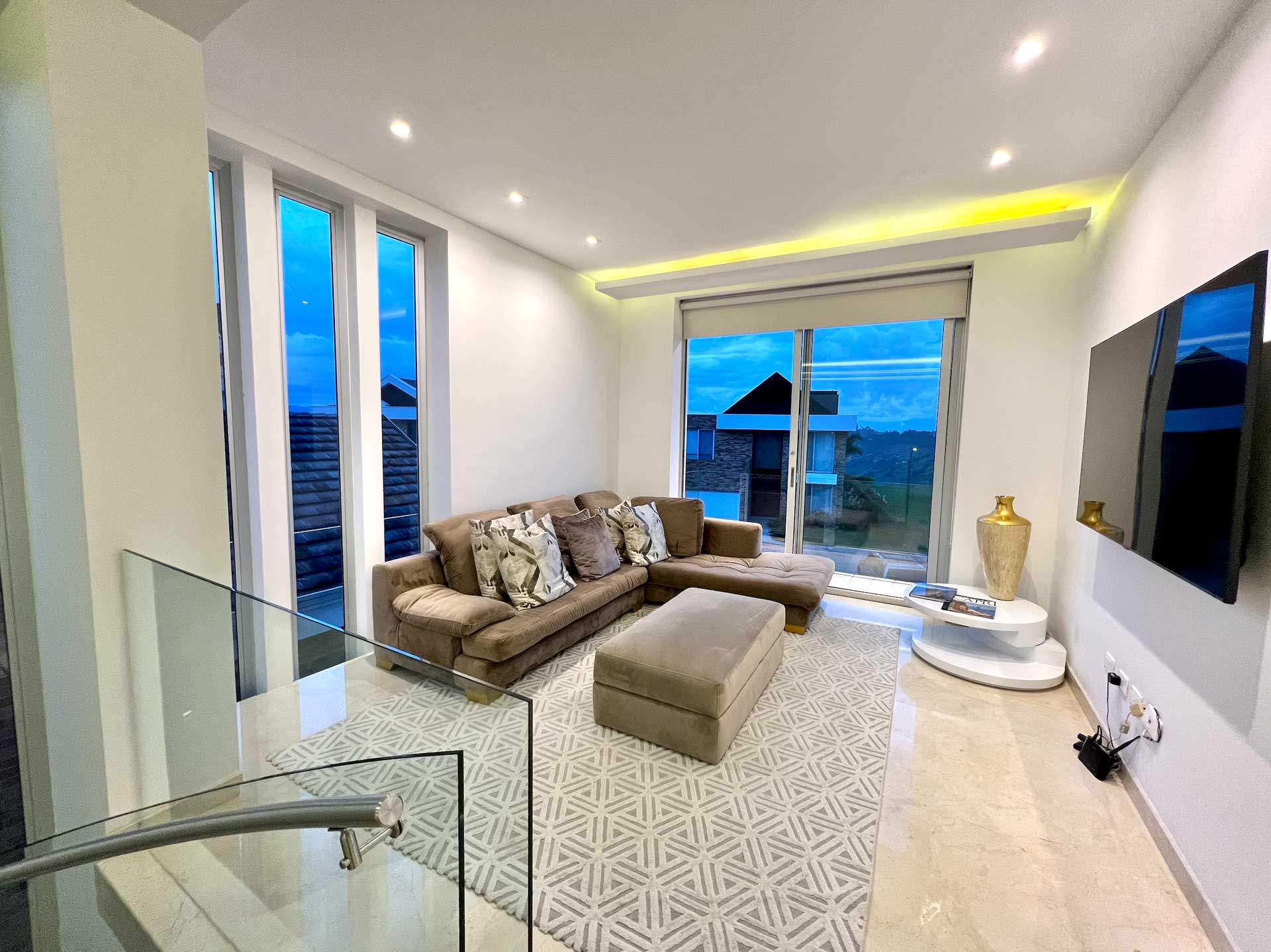 Moderna Casa Ruitoque Condominio Bucaramanga