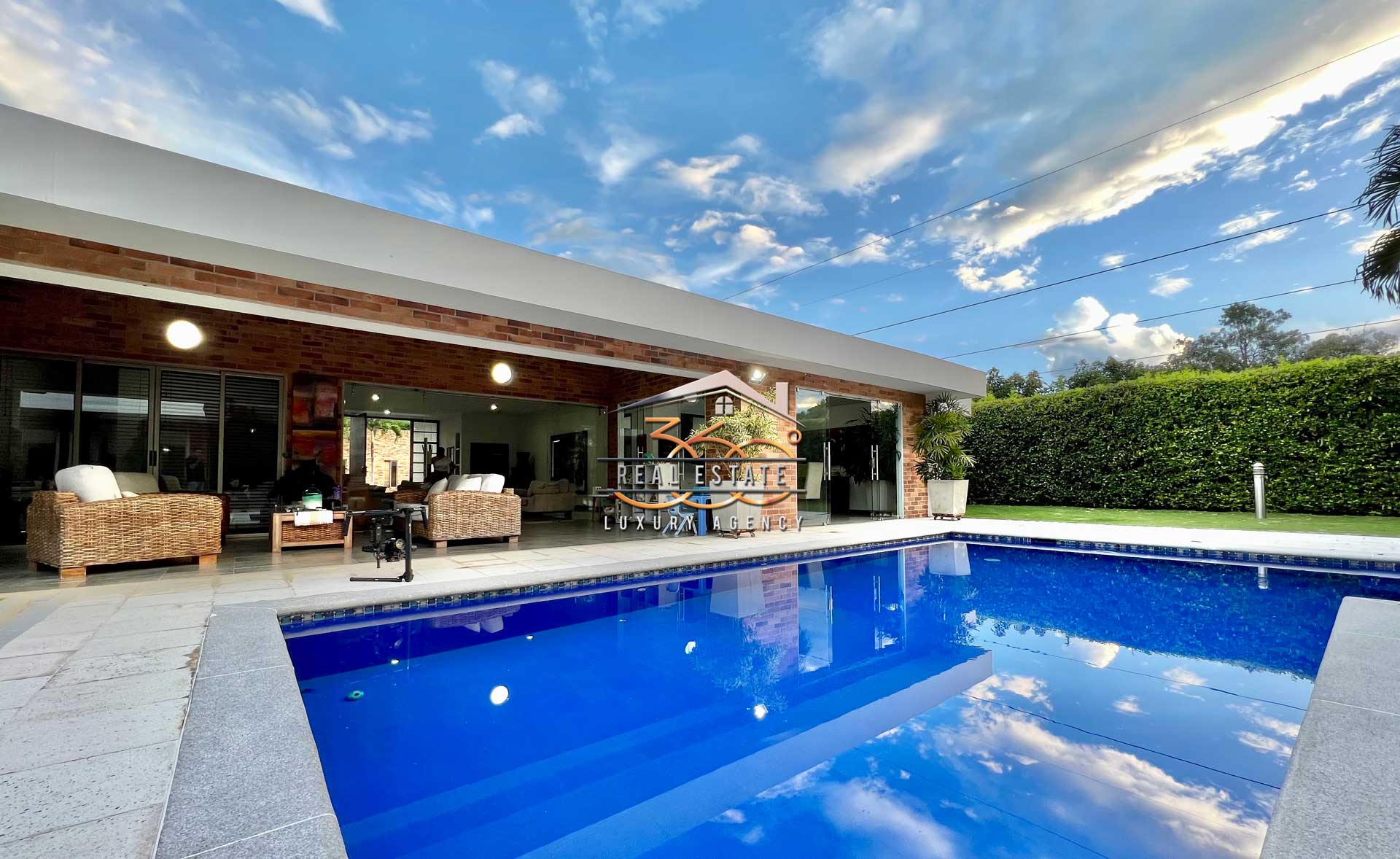 Venta Casa Hacienda Trinitarios Bucaramanga