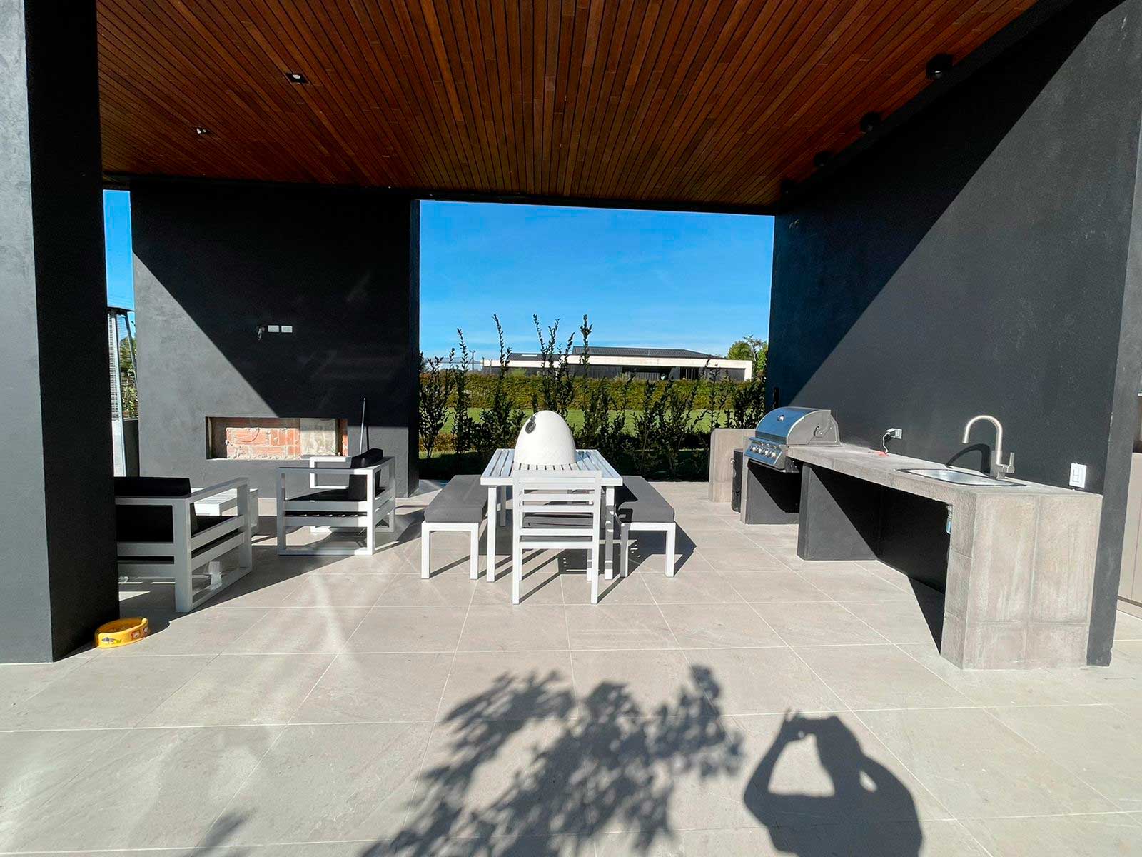 Hermosa Casa en Venta Llanogrande Medellin